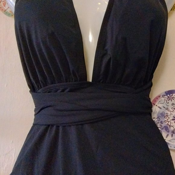 Zomoneti (L) Multi Tie Halter One Piece - Picture 4 of 8